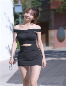 著名av女优-弯腰露胸