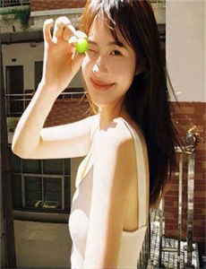 我要吃你的奶小妖精-玫瑰动漫馆
